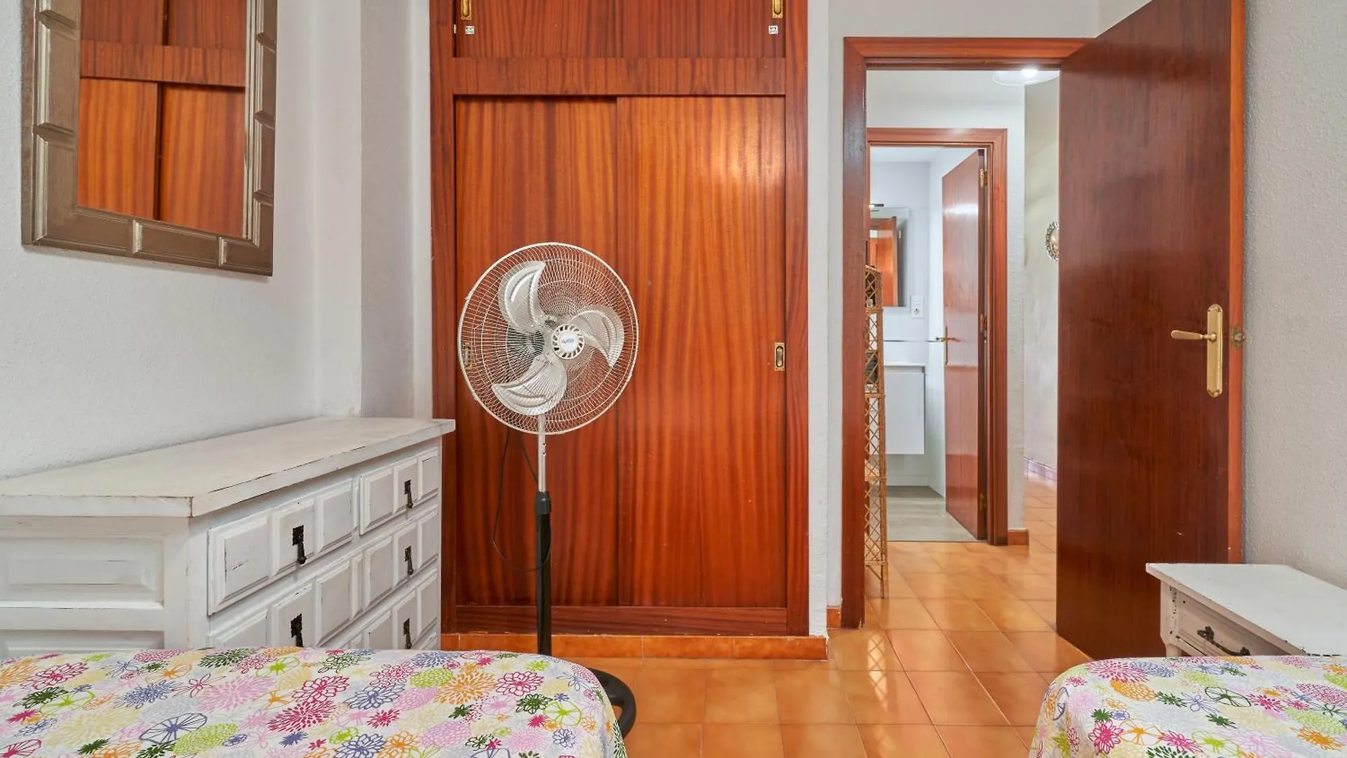 Epsilon 2 4F Primera Linea De Playa Almunecar Apartment